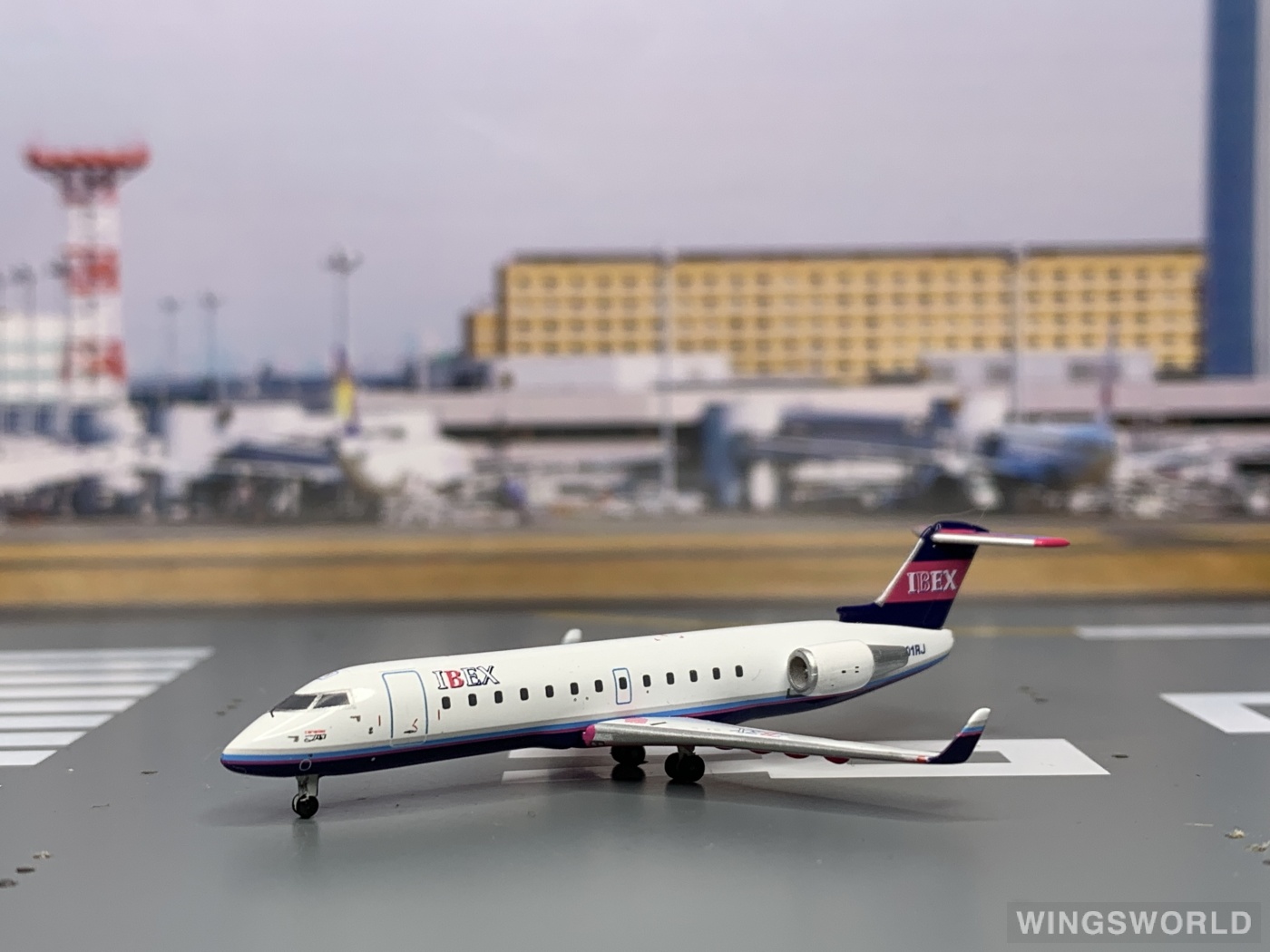 Geminijets 1:400 Bombardier CRJ100 IBEX Airlines 伊别克斯