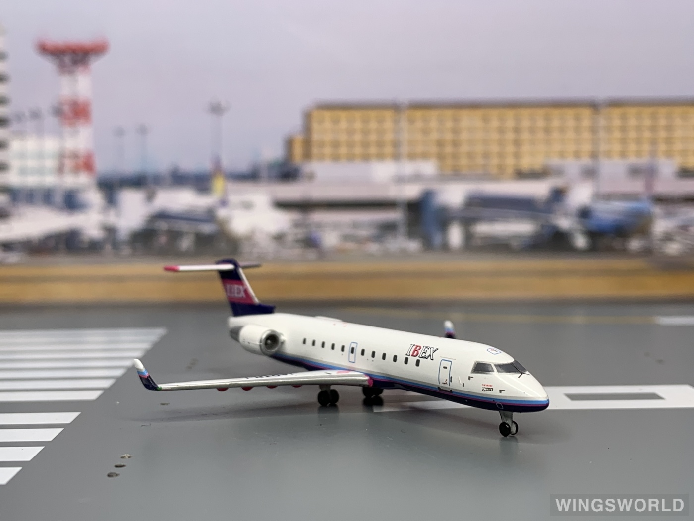 Geminijets 1:400 Bombardier CRJ100 IBEX Airlines 伊别克斯