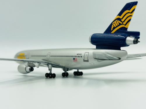 ATA Airlines McDonnell Douglas DC-10 N701TZ  GJATA632 Geminijets 1:400