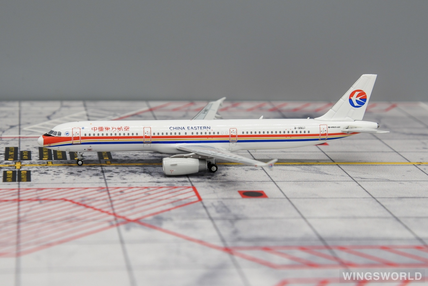 HYJLwings 1:400 HYJL81014 China Eastern 中国东方航空 Airbus A321 B-9907