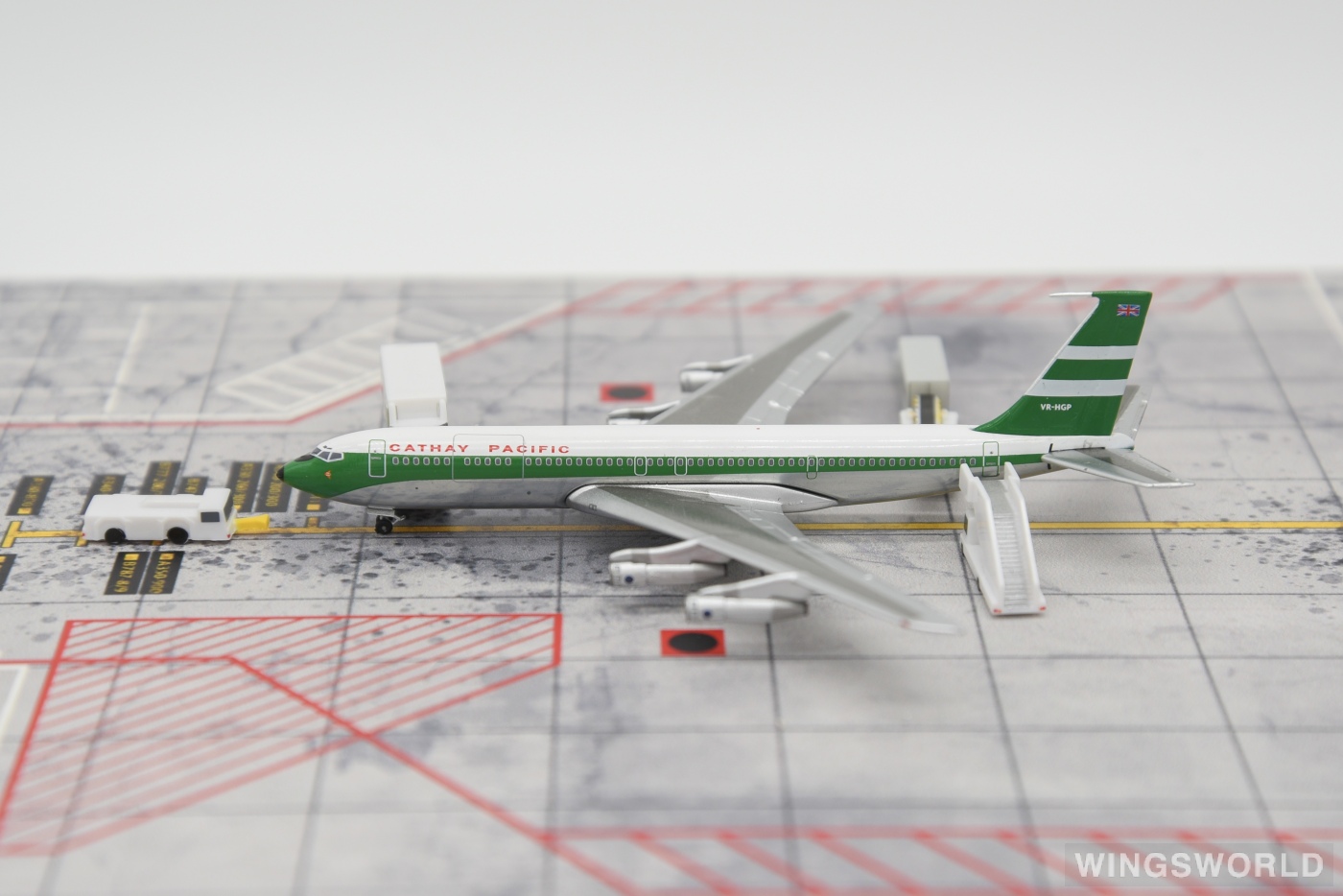 AeroClassics 1:400 Boeing 707-300 Cathay Pacific 国泰航空