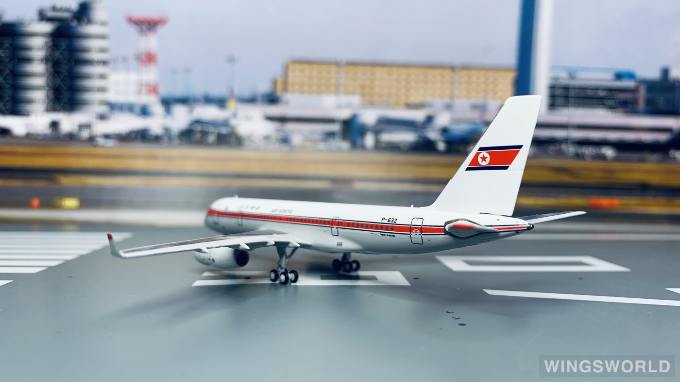 NGmodels 1:400 Tupolev Tu-204 Air Koryo 朝鲜高丽航空NG41001 P-632