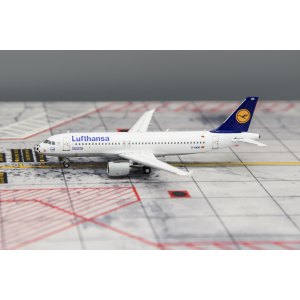 Lufthansa 汉莎航空 Airbus A320 D-AIQR 足球鼻子 PMDAIQR Pandamodel 1:400