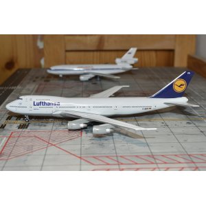 Lufthansa 汉莎航空 Boeing 747-200 D-ABYR  A13126 Apollo 1:400