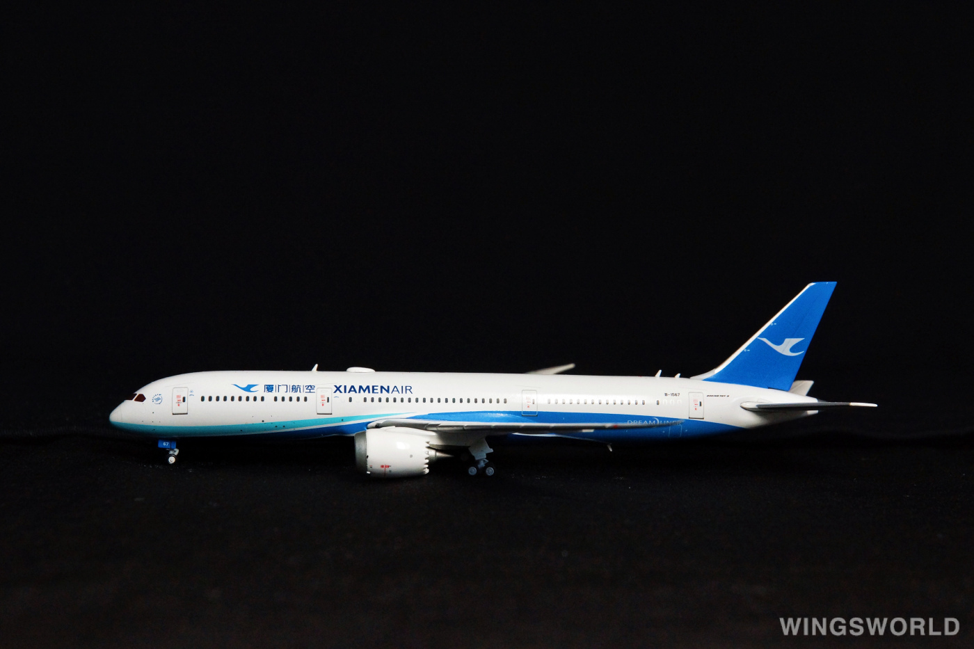 JC Wings 1:400 LH4043 XiamenAir 厦门航空 Boeing 787-9 B-1567