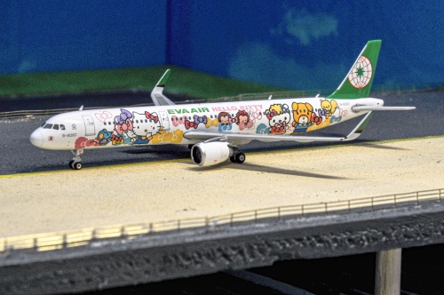 プラモデル　EVA AIR AIRBUS A321 未開封 プラモデル EVA AIR AIRBUS A321 未開封