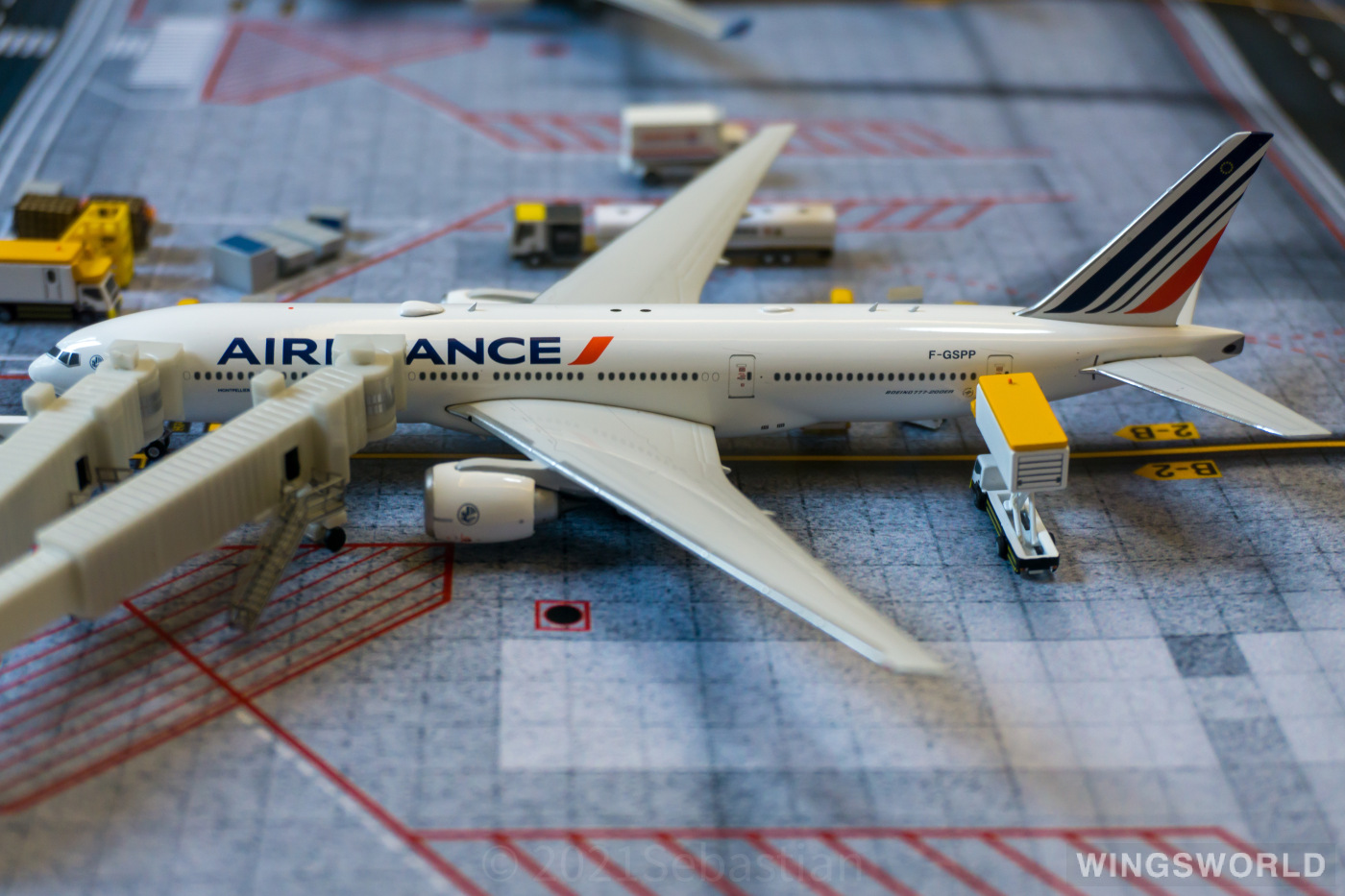 Phoenix 1:400 PH04401 Air France 法国航空 Boeing 777-200ER F-GSPP