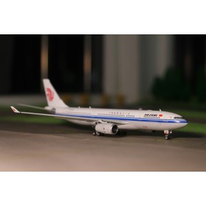 Air China 中国国际航空 Airbus A330-200 B-5925  PH11322 Phoenix 1:400