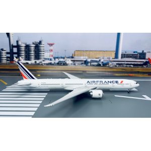 Air France 法国航空 Boeing 777-300ER F-GZND  PH04400 Phoenix 1:400