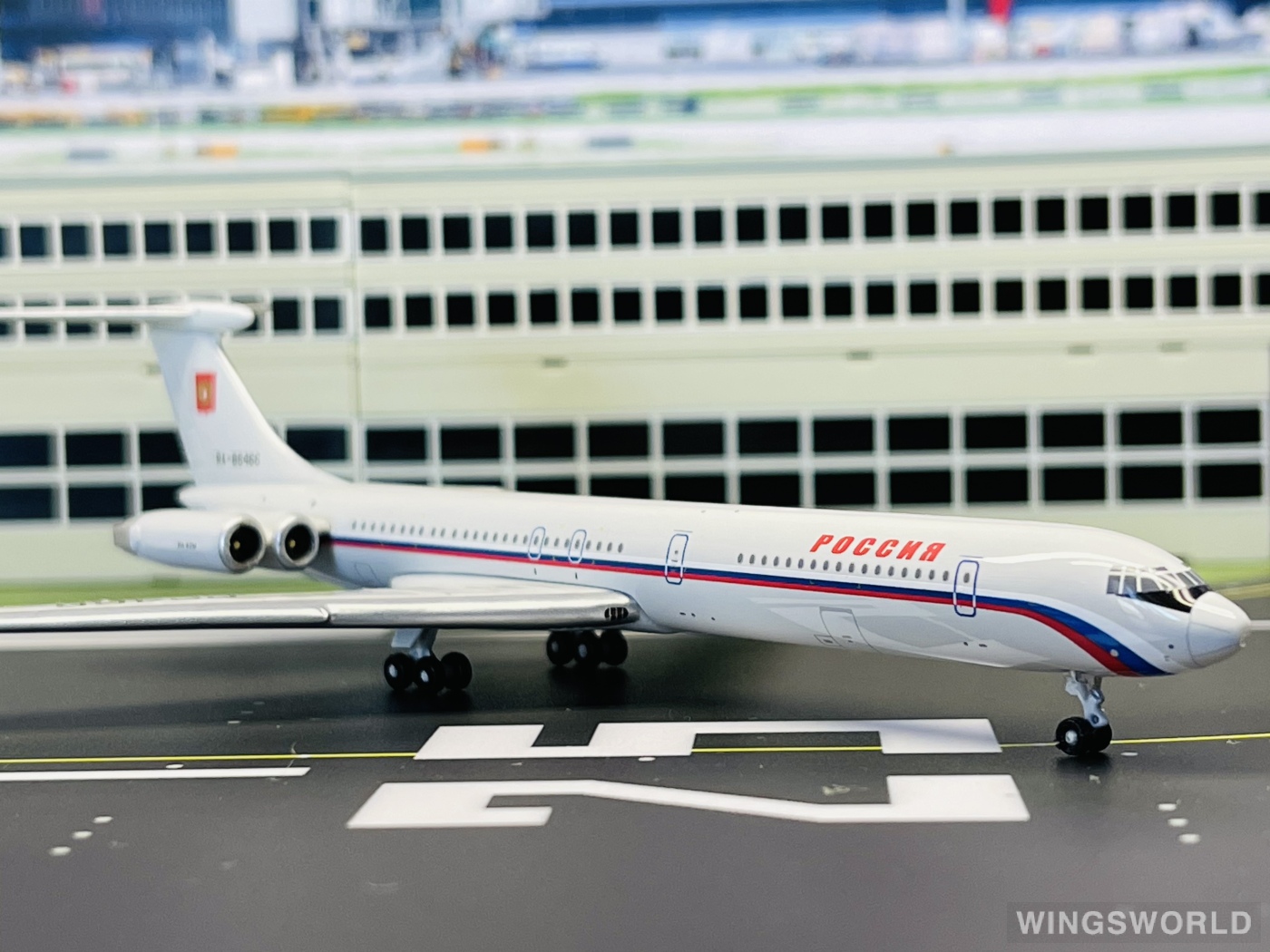 Geminijets 1:400 GJSDM874 Rossiya Special Flight Detachment Ilyushin Il-62 RA-86466