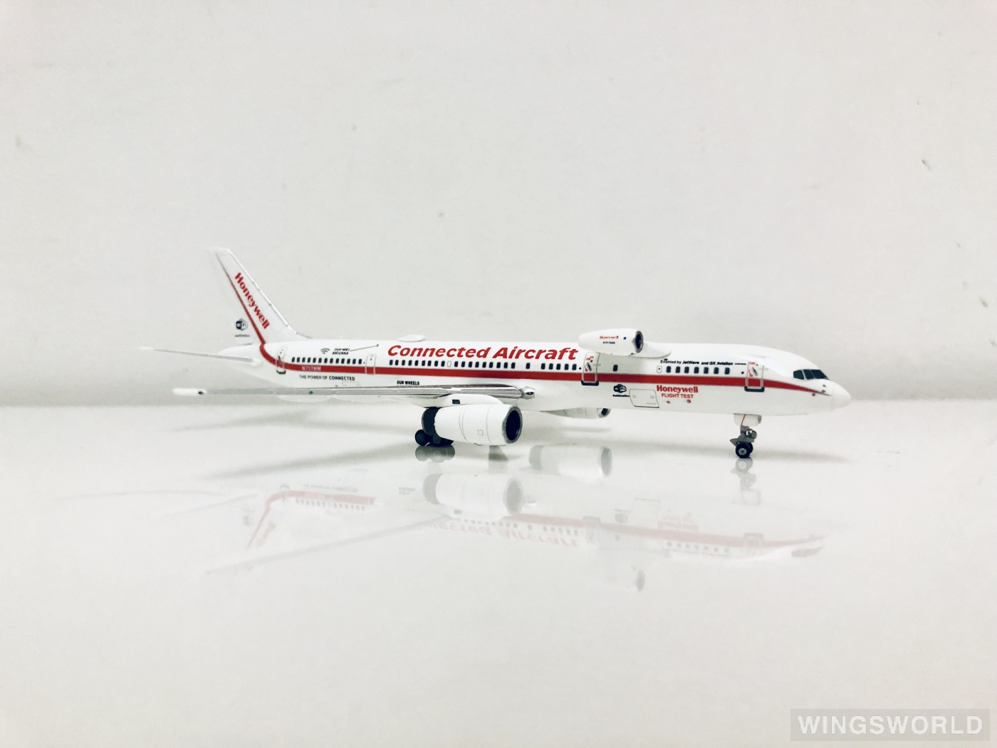 NGmodels 1:400 NG53020 Honeywell 霍尼韦尔 Boeing 757-200 N757HW