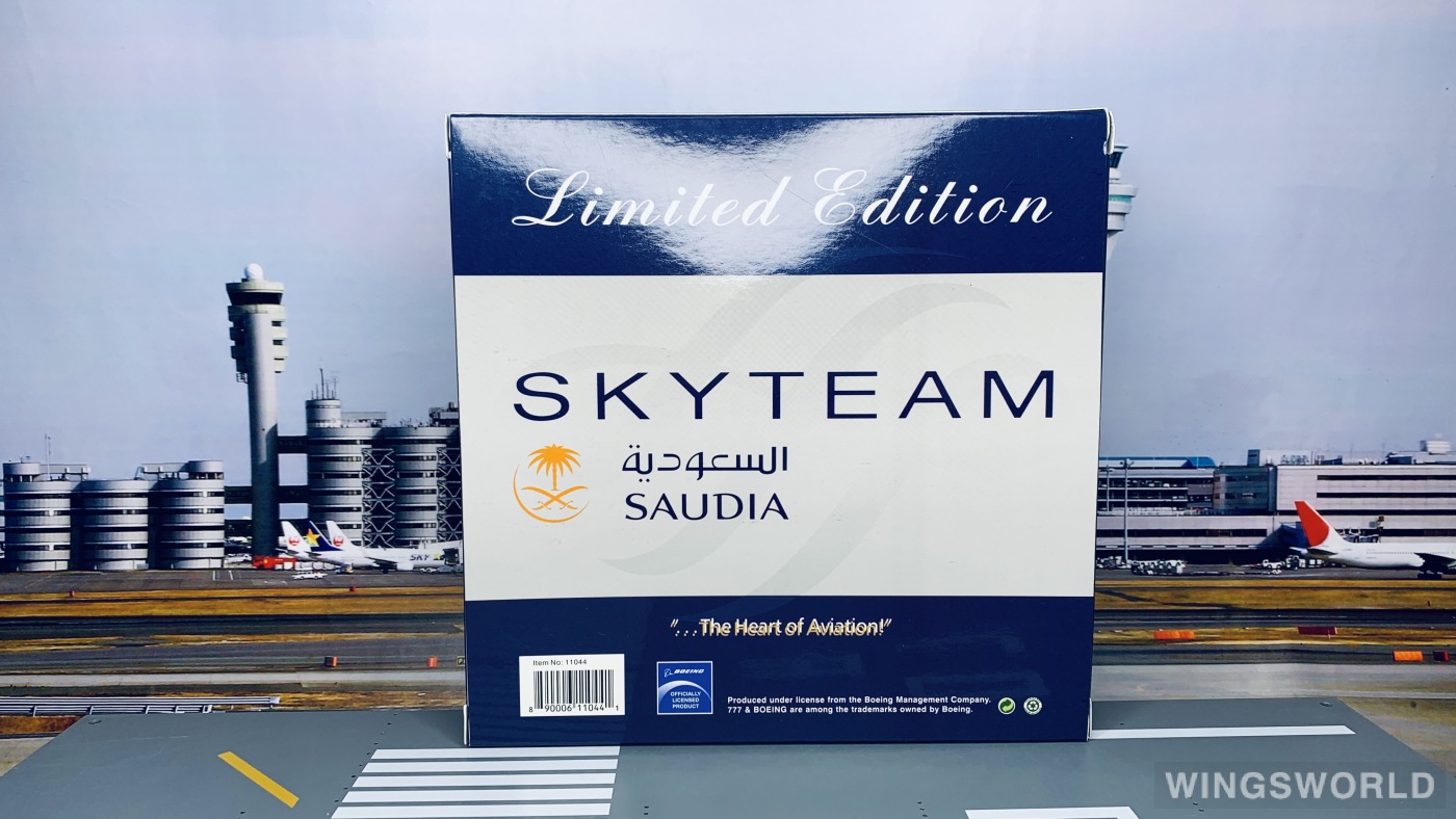 Phoenix 1:400 PH11044 Saudia 沙特阿拉伯航空 Boeing 777-200 HZ-AKA