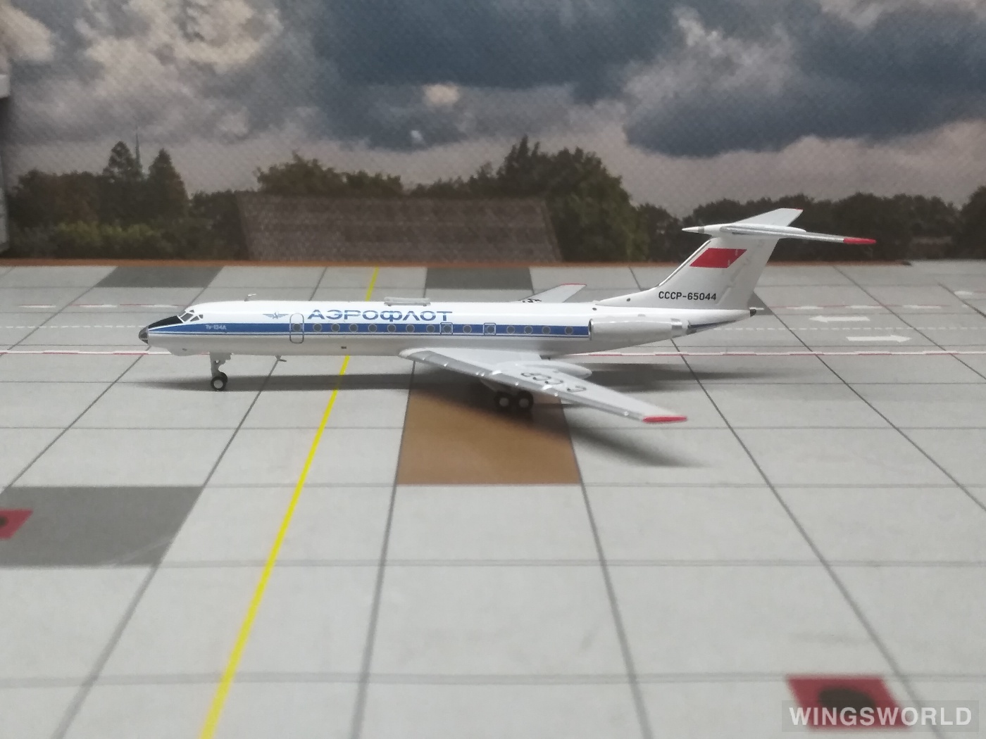 Pandamodel 1:400 PM202108 Aeroflot 俄罗斯航空 Tupolev TU-134 CCCP-65044