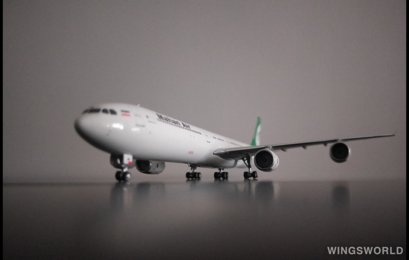 Phoenix 1:400 PH11685 Mahan Air 马汉航空 Airbus A340-600 EP-MMR
