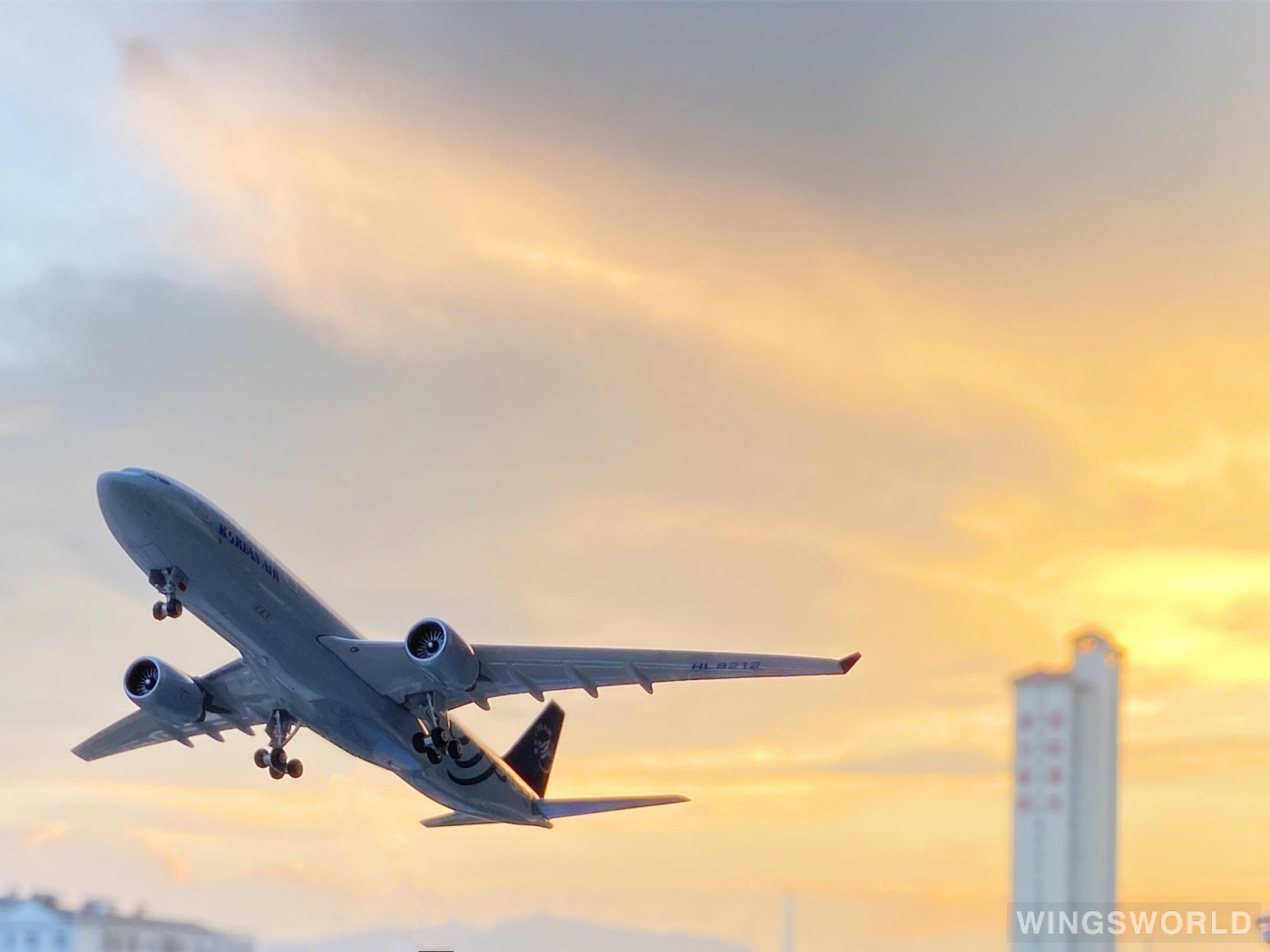 KOREAN AIR 大韓航空 A330-200 SKY TEAM 1:400 61uBkRXRisL._UF894