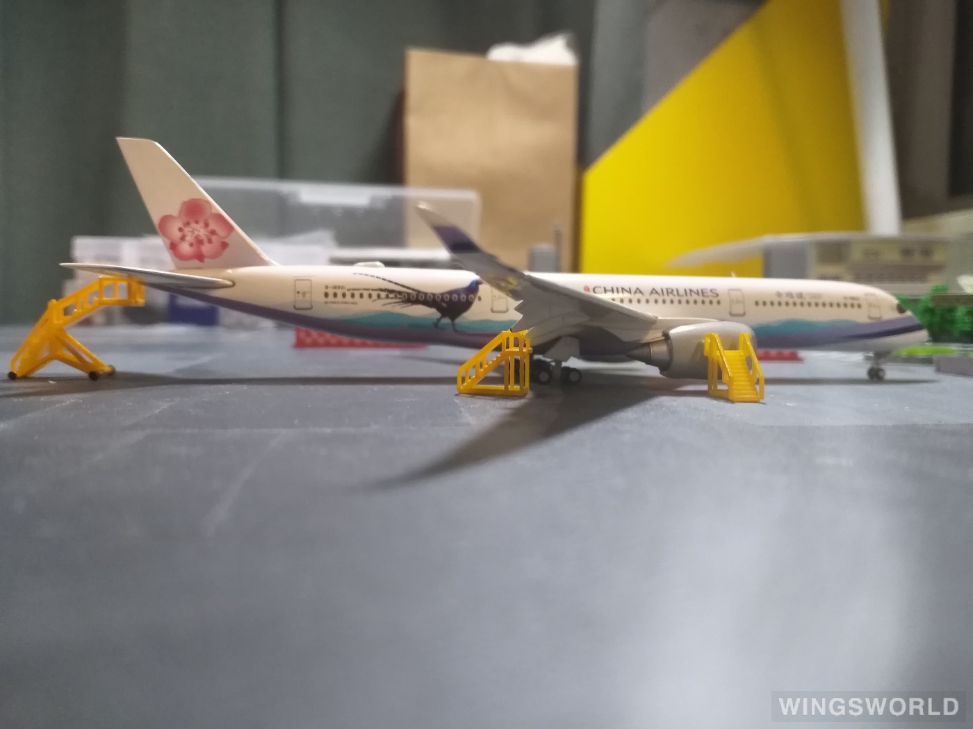 JC Wings 1:400 XX4724A China Airlines 中华航空 Airbus A350-900 B-18901