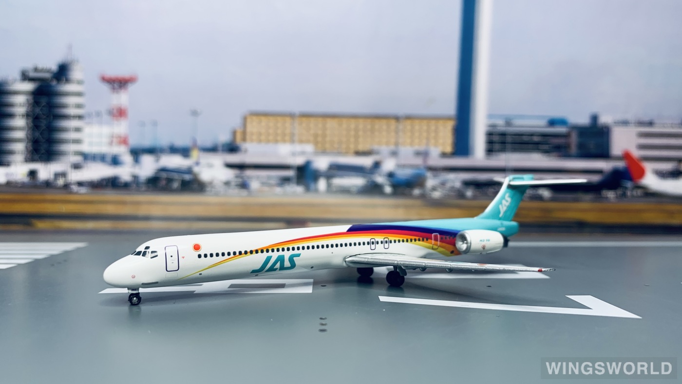 Phoenix 1:400 PH10045 JAS 日本佳速航空 McDonnell Douglas MD-90 JA8066