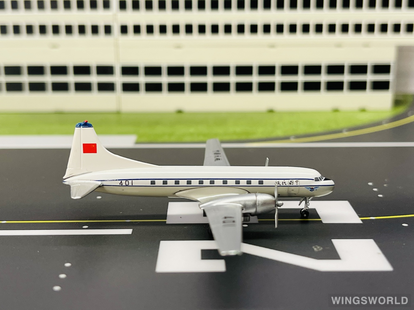 AeroClassics 1:400 AC401 CAAC 中国民航 Convair CV-240 401