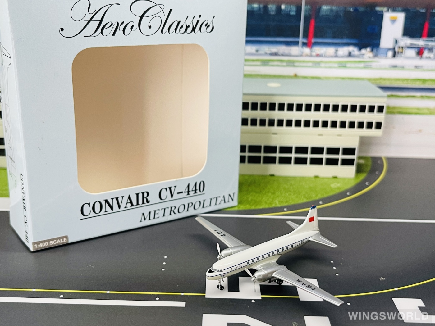 AeroClassics 1:400 AC401 CAAC 中国民航 Convair CV-240 401