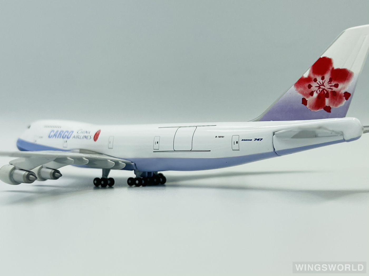 Geminijets 1:400 GJCAL127 China Airlines 中华航空 Boeing 747-200 B-18751