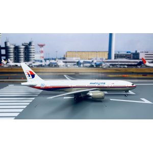 Malaysia Airlines 马来西亚航空 Boeing 777-200 9M-MRB 50周年 XX4488 JC Wings 1:400