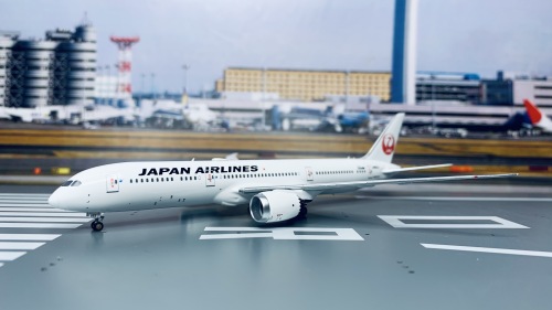 Phoenix JAL 日本航空 B737-800 JA317J 1/400 PH04643 Japan Airlines (JAL) 日本航空 B737-800 JA317J