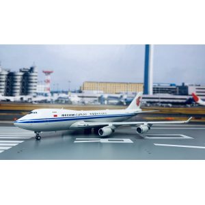 Air China Cargo 中国国际货运航空 Boeing 747-400 B-2409  XX4447 JC Wings 1:400