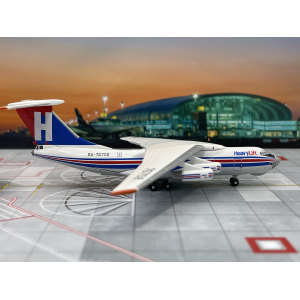 HeavyLift Cargo Airlines Ilyushin Il-76 RA-76758  BCRA76758 AeroClassics 1:400