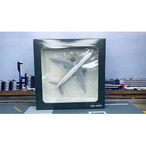 Malaysia Airlines 马来西亚航空 Boeing 777-200ER 9M-MRO  JC49MMRO JC Wings 1:400