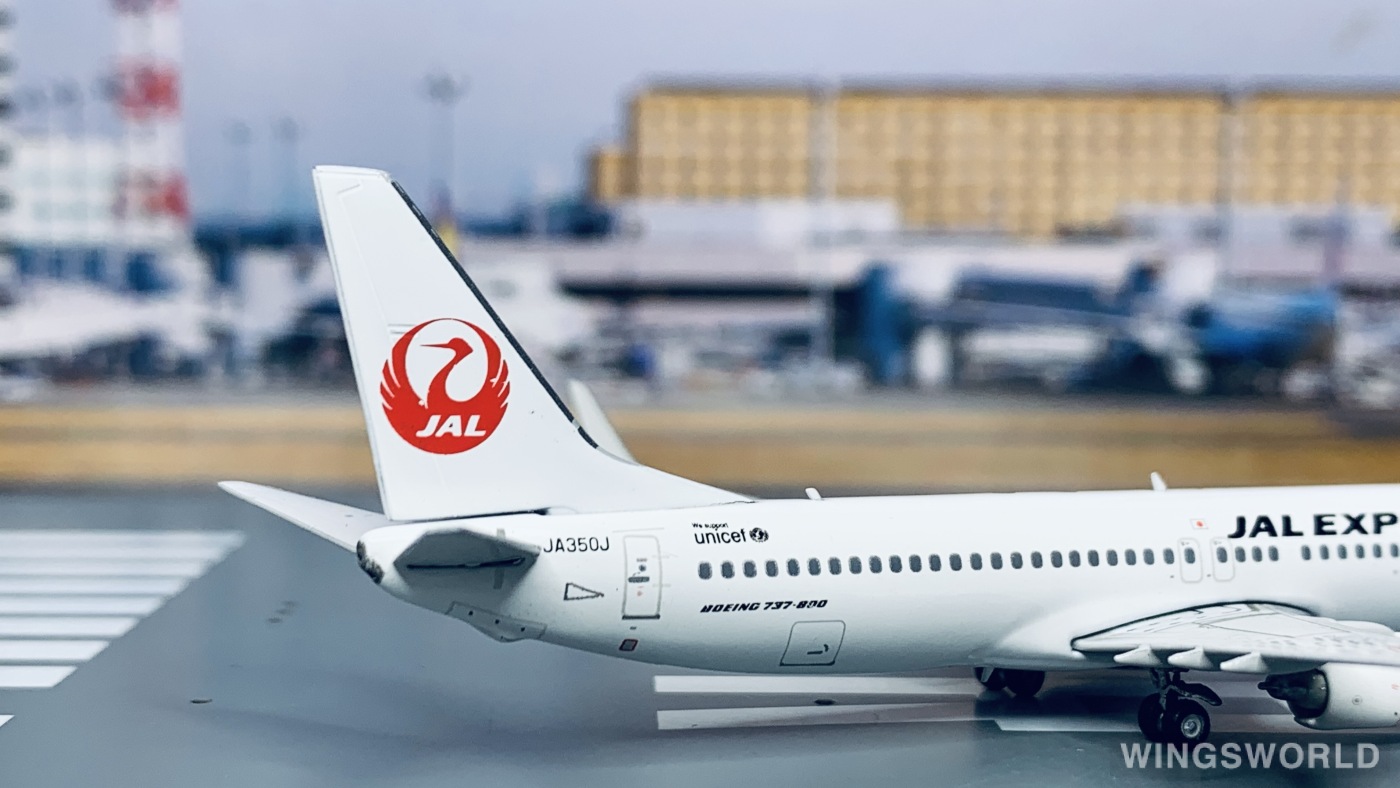 Phoenix 1:400 PH11210 Japan Airlines 日本航空 Boeing 737-800 JA350J