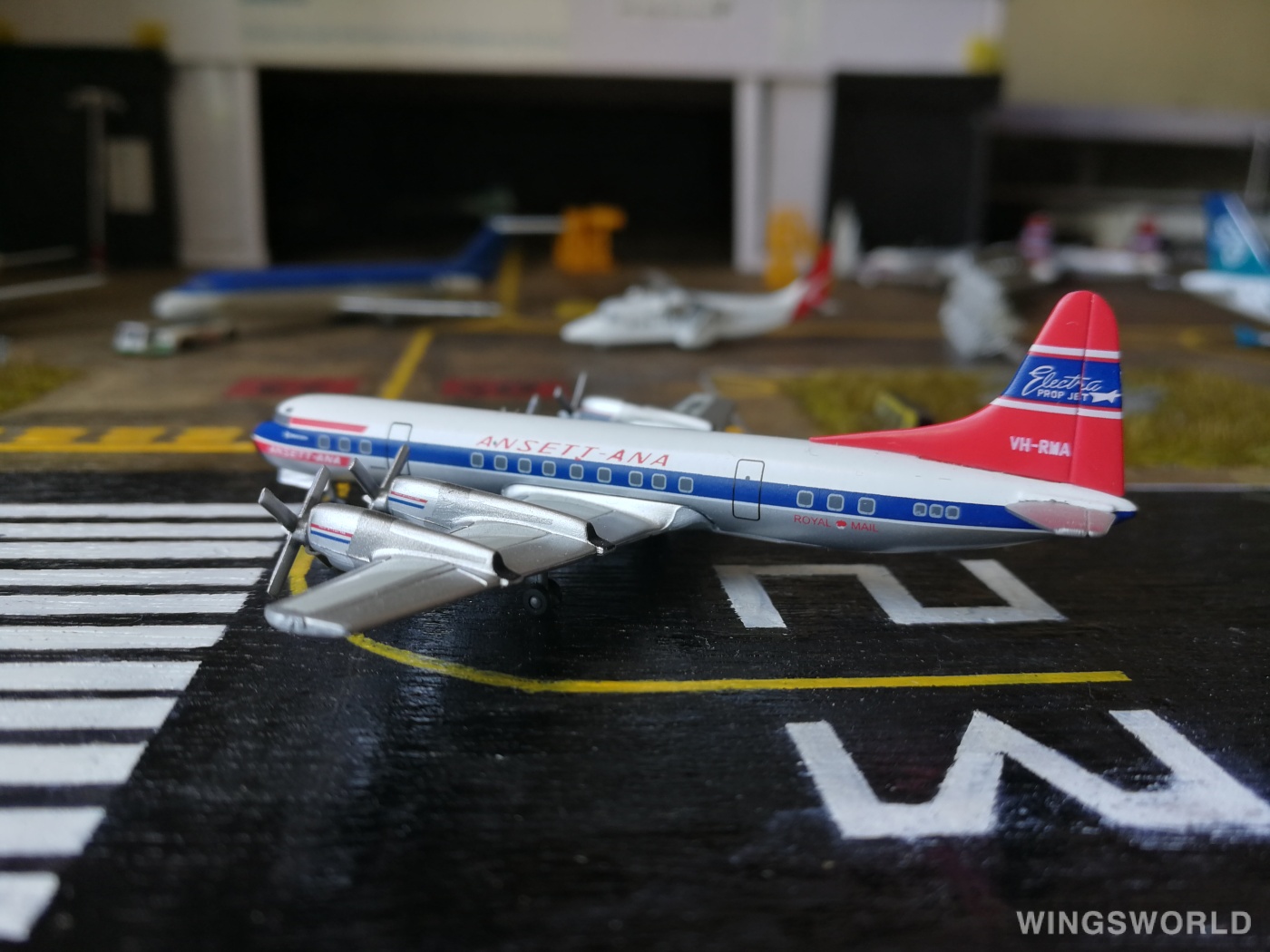 Dragon Models 1:400 55597 Ansett 澳洲安捷航空 Lockheed L-188 Electra VH-RMA