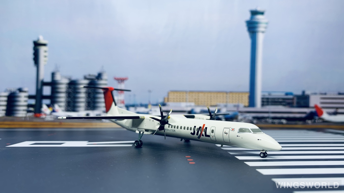 Hogan 1:200 HGJA843C Japan Airlines 日本航空 Bombardier Dash 8-400 JA843C