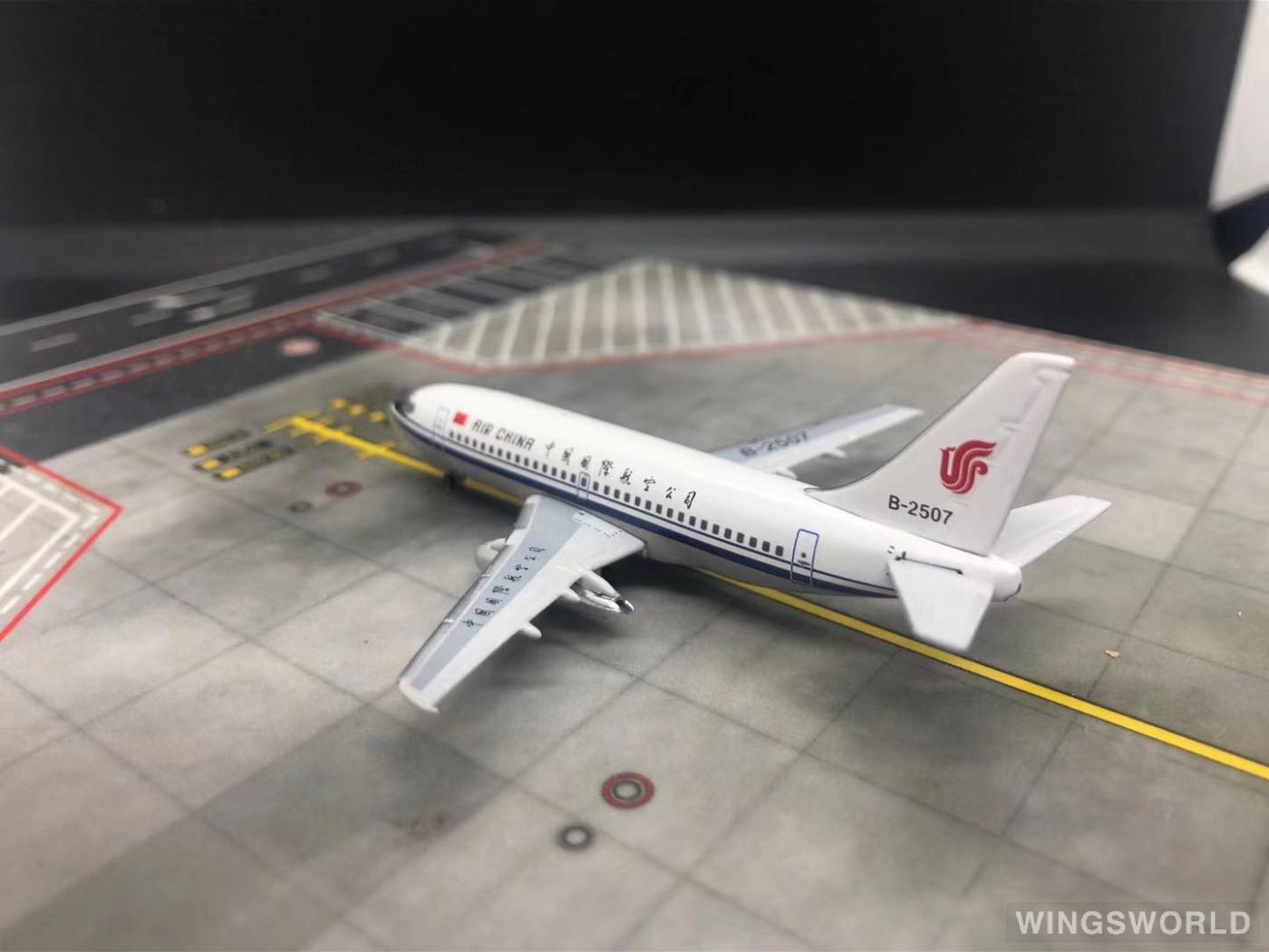 AeroClassics 1:400 Boeing 737-200 Air China 中国国际航空ACB2507 B 