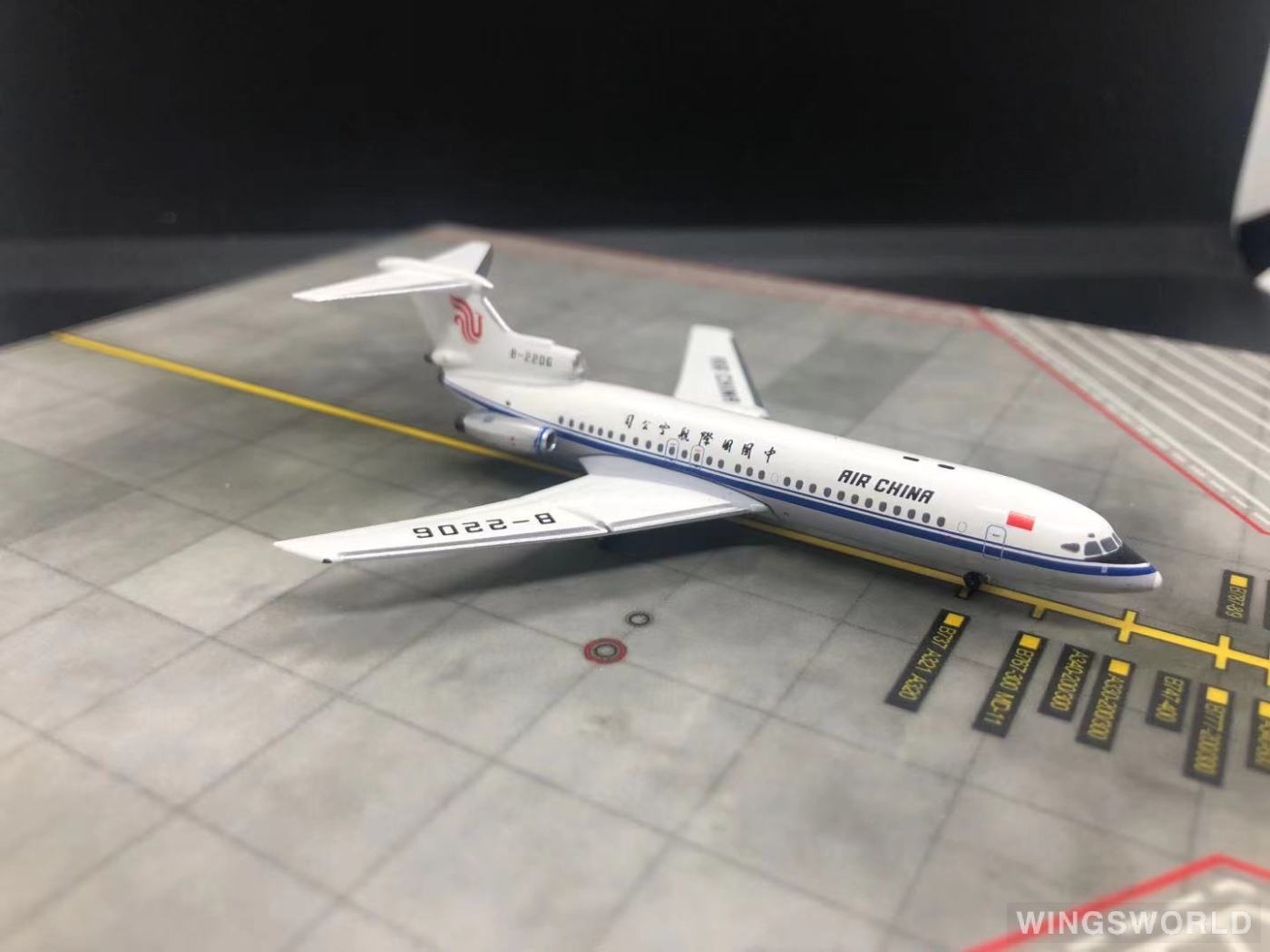 AeroClassics 1:400 ACB2006 Air China 中国国际航空 Hawker Siddeley Trident B-2206