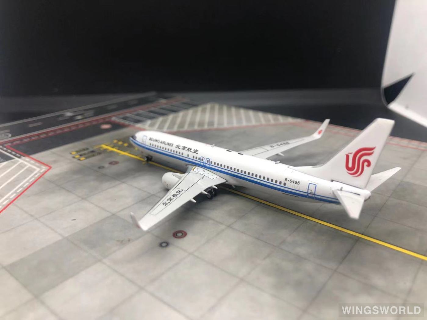 Phoenix 1:400 PH11492 Beijing Airline 北京航空 Boeing 737-800 B-5486