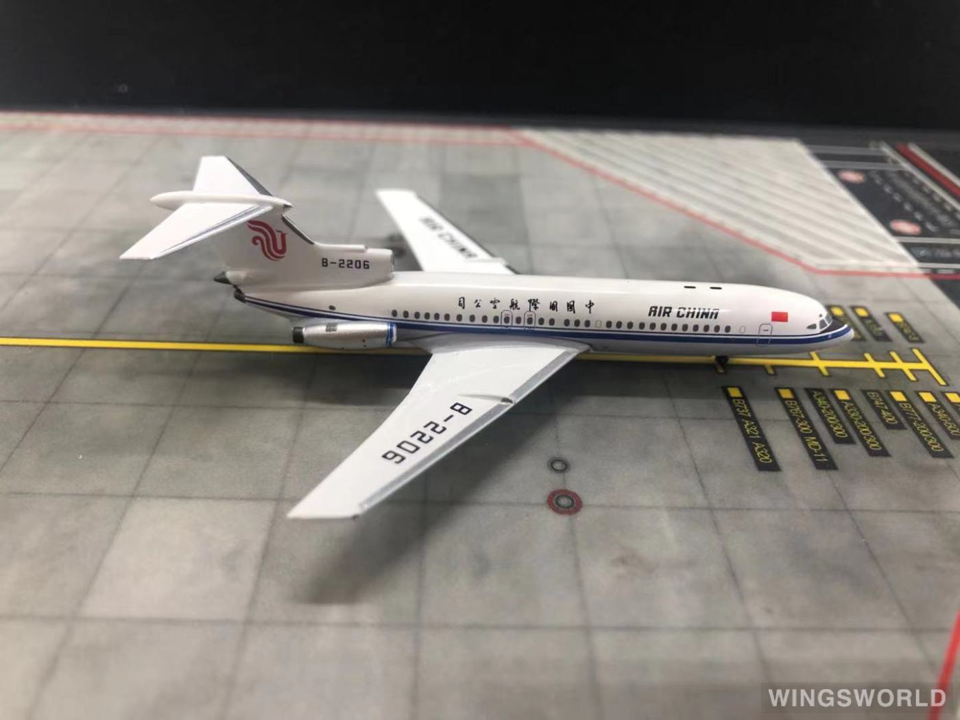 AeroClassics 1:400 ACB2006 Air China 中国国际航空 Hawker Siddeley Trident B-2206