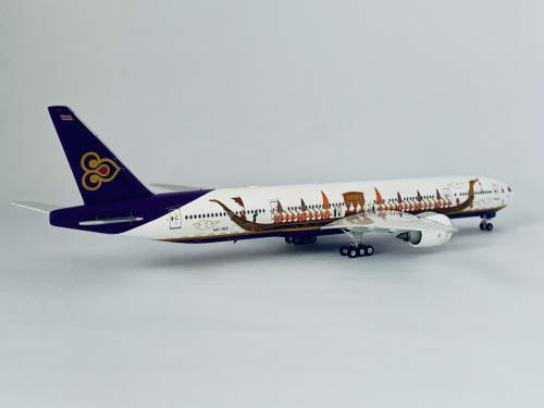航空機・ヘリコプター 1:200 Thai B777-300 HS-TKF 航空機・ヘリコプター 1:200 Thai B777-300 HS-TKF 航空機