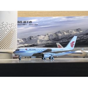 Air China 中国国际航空 Boeing 767-200 B-2552  KD4095 JC Wings 1:400