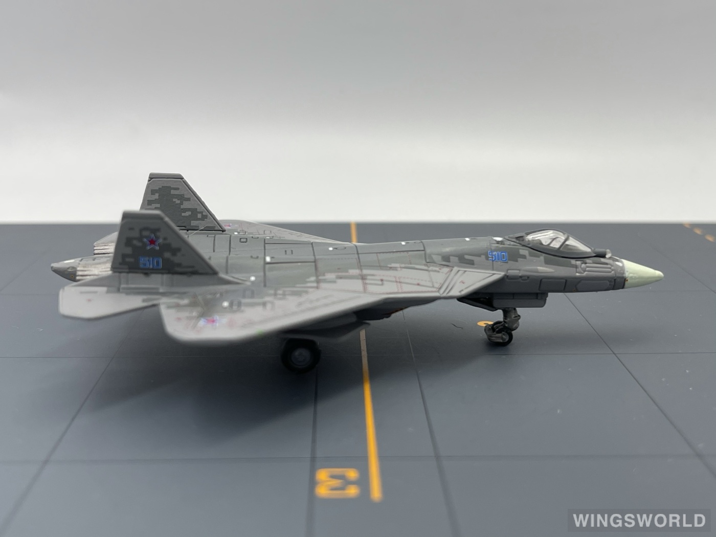 Herpa 1:200 570732 Sukhoi Aircraft Corporation 苏霍伊飞机公司 Sukhoi Su-57 510