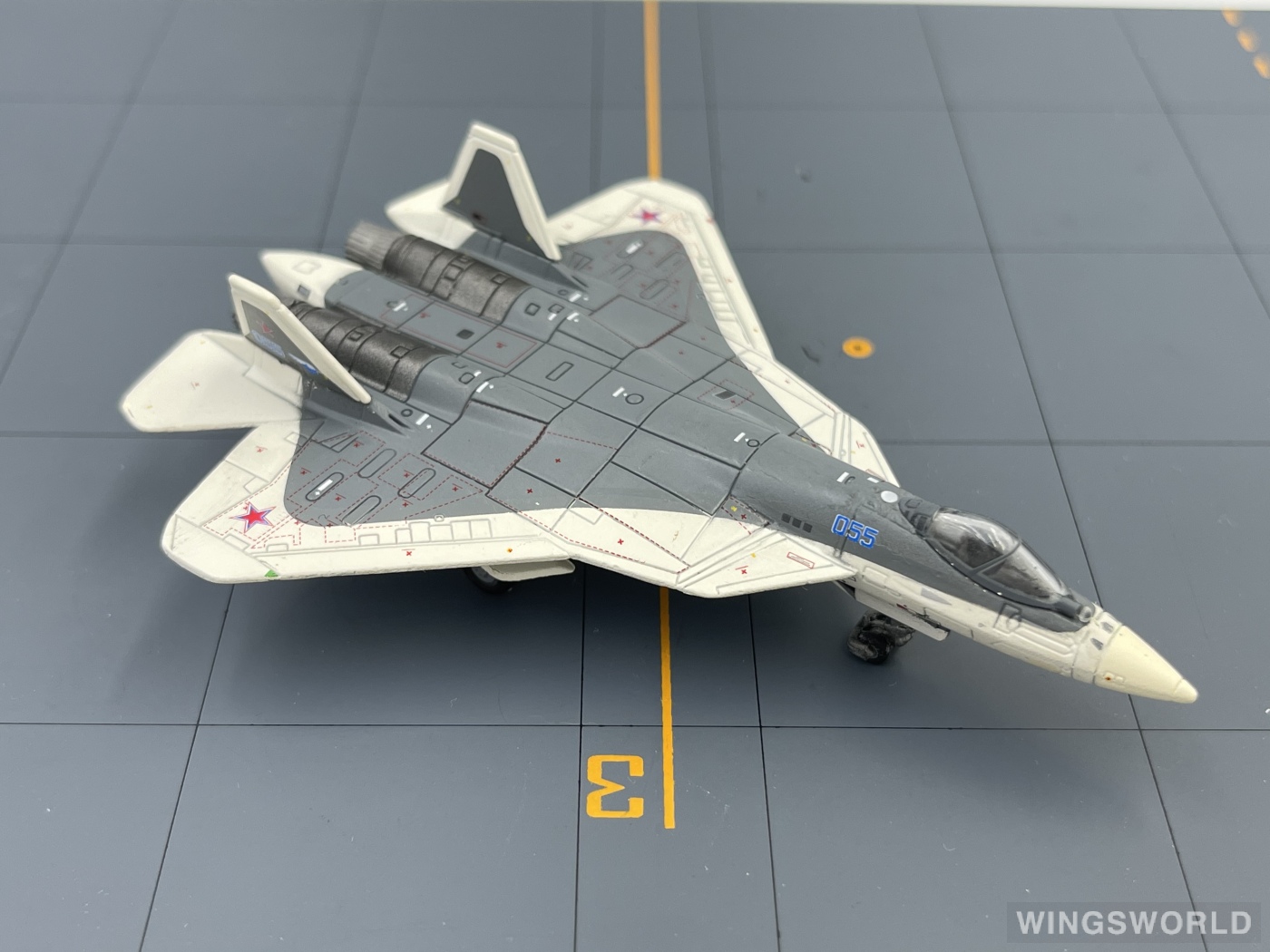 Herpa 1:200 559751 Sukhoi Aircraft Corporation 苏霍伊飞机公司 Sukhoi Su-57 055