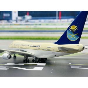 Saudia 沙特阿拉伯航空 Boeing 747SP HZ-HM1B  GJSVA1639 Geminijets 1:400