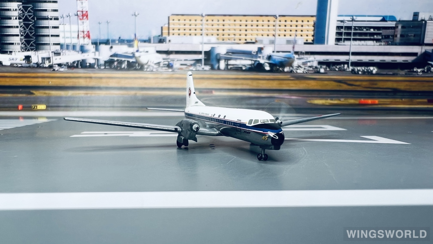 ANA YS-11　JA8645 ANA ALL NIPPON AIRWAYS JAPAN NIHON YS-11 1/144 SCALE DECLAS