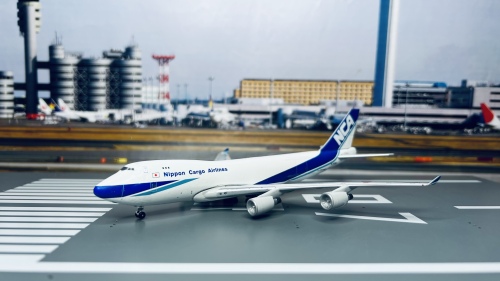 Nippon Cargo Airlines 日本货物航空 Boeing 747-400 JA02KZ  BXJA02KZ Dream Air 1:400