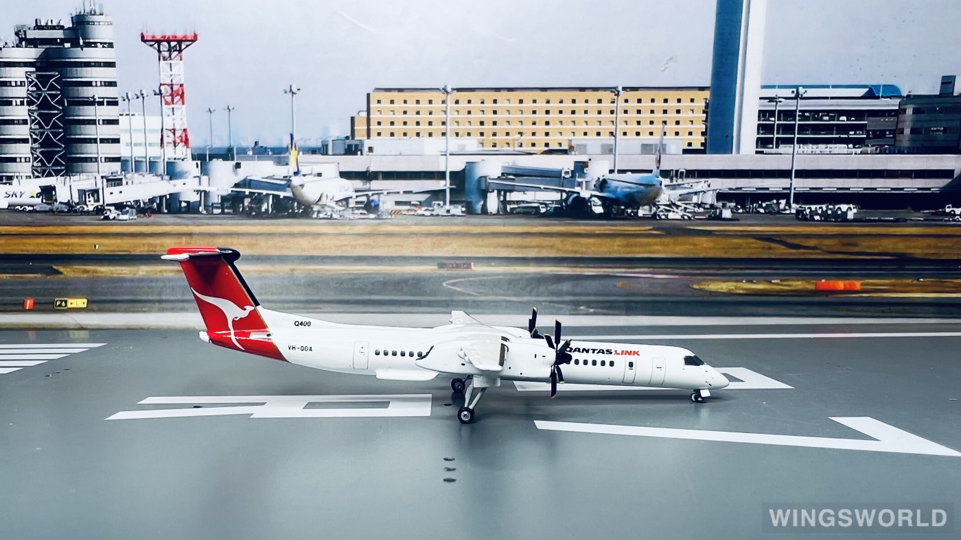 Geminijets 1:400 GJQFA734 QantasLink 澳洲连线航空 Bombardier Dash 8-400 VH-QOA