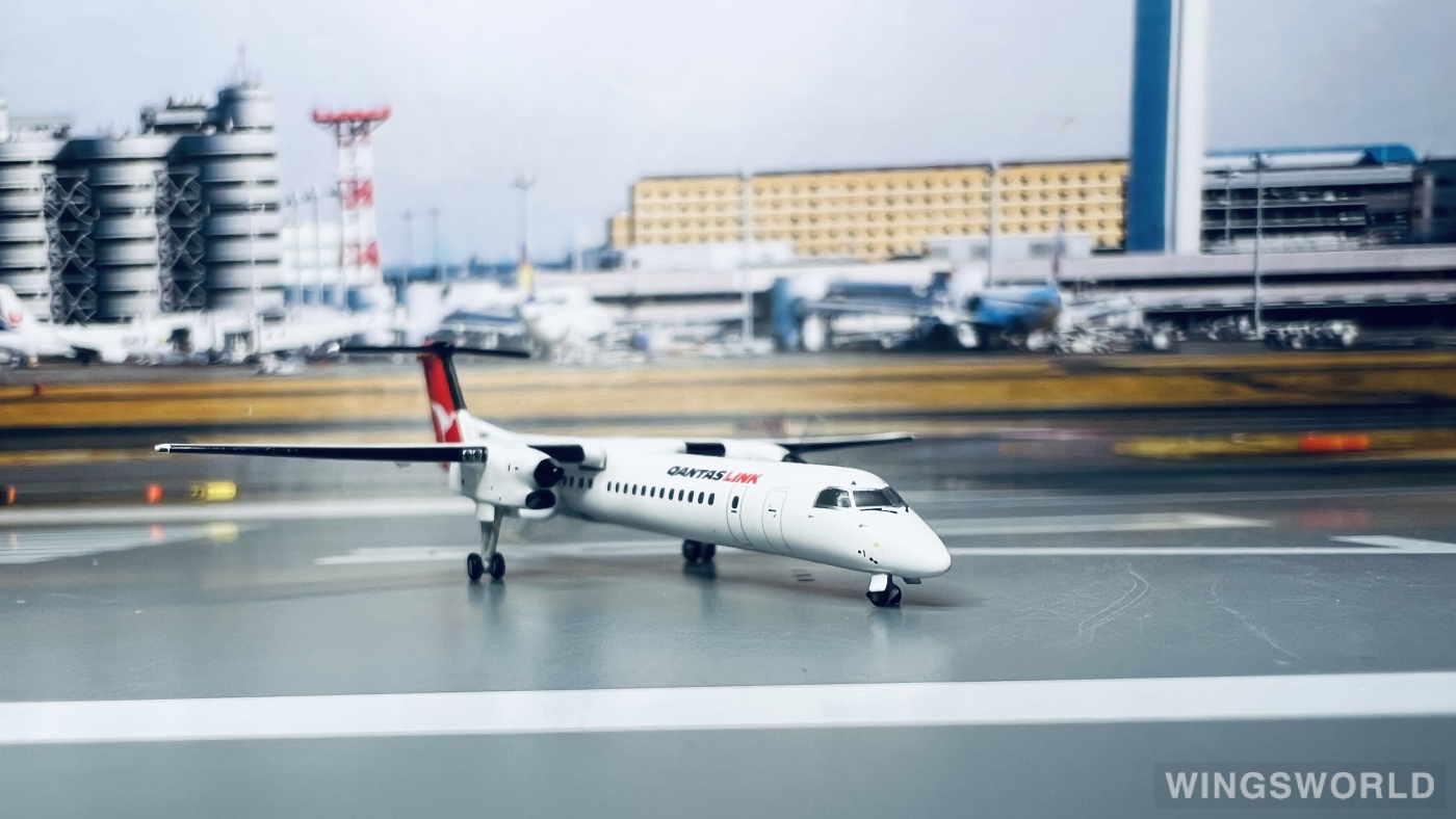 Geminijets 1:400 GJQFA734 QantasLink 澳洲连线航空 Bombardier Dash 8-400 VH-QOA