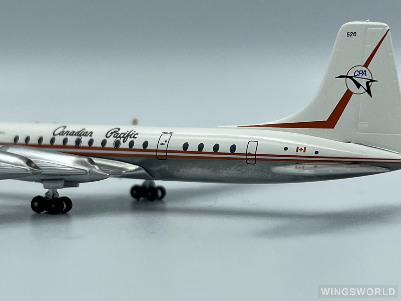 AeroClassics 1:400 ACCFCZX CP Air 加拿大太平洋航空 Bristol 175 Britannia CF-CZX