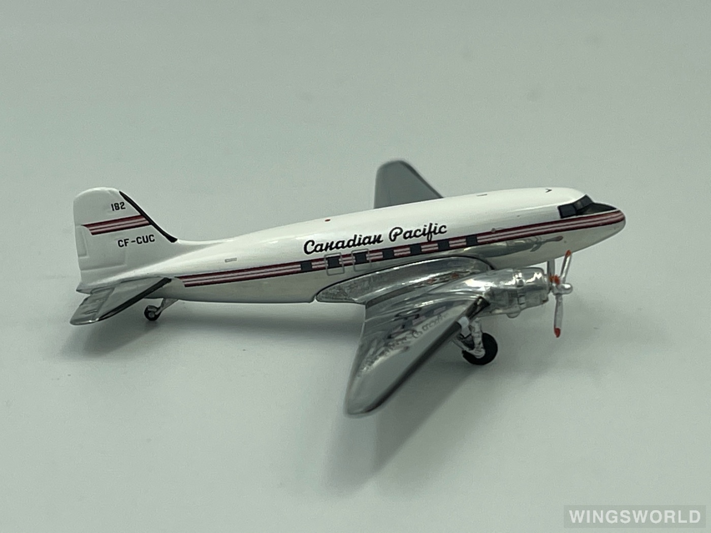 AeroClassics 1:400 ACCFCUC CP Air 加拿大太平洋航空 Douglas DC-3 CF-CUC
