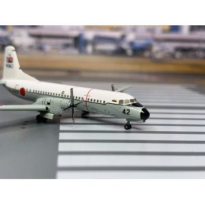 JMSDF 日本海上自卫队 NAMC YS-11 9042  YSS41102 Hogan 1:400