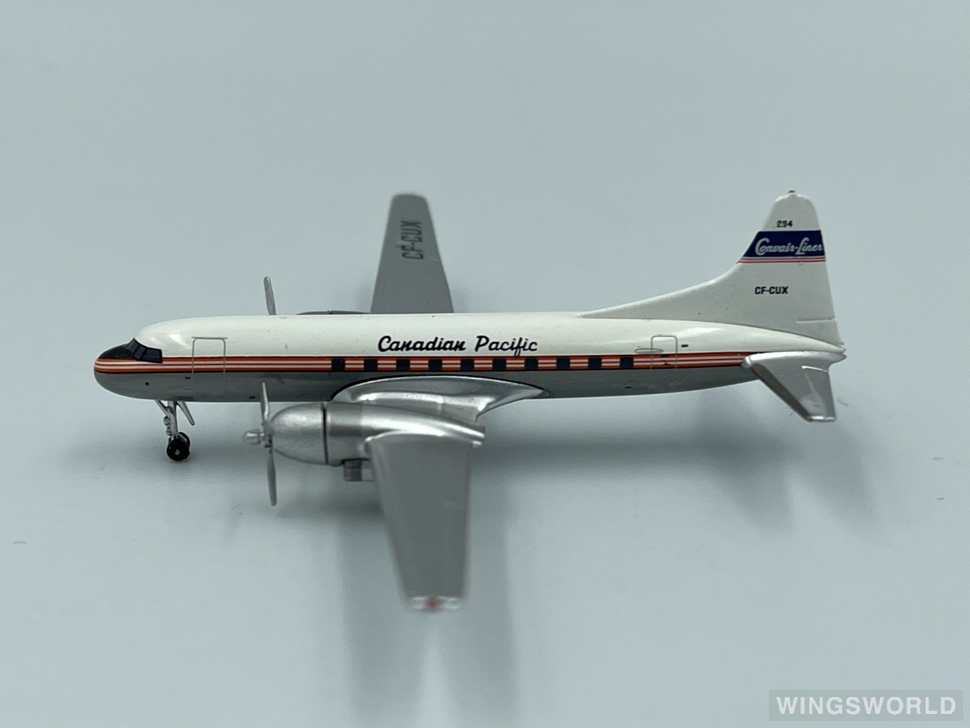 AeroClassics 1:400 ACCFCUX CP Air 加拿大太平洋航空 Convair CV-240 CF-CUX