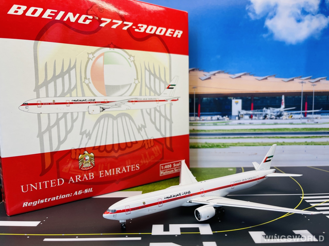 Phoenix 1:400 PH10464 Presidential Flight Boeing 777-300ER A6-SIL